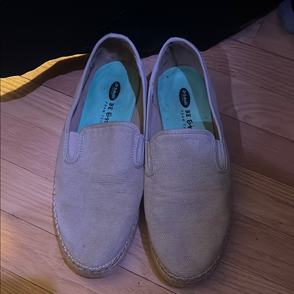 Dr. Scholl's Beige Flats